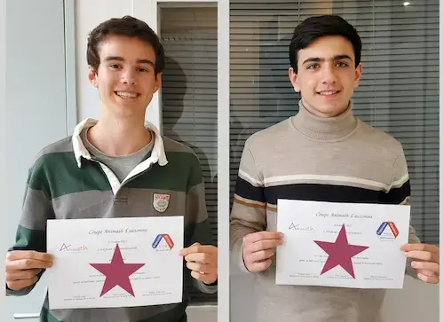 Grégoire et Armin, 2 élèves de l'Institut Saint-Dominique de Pau, avec leur diplôme de la coupe animath d'automne